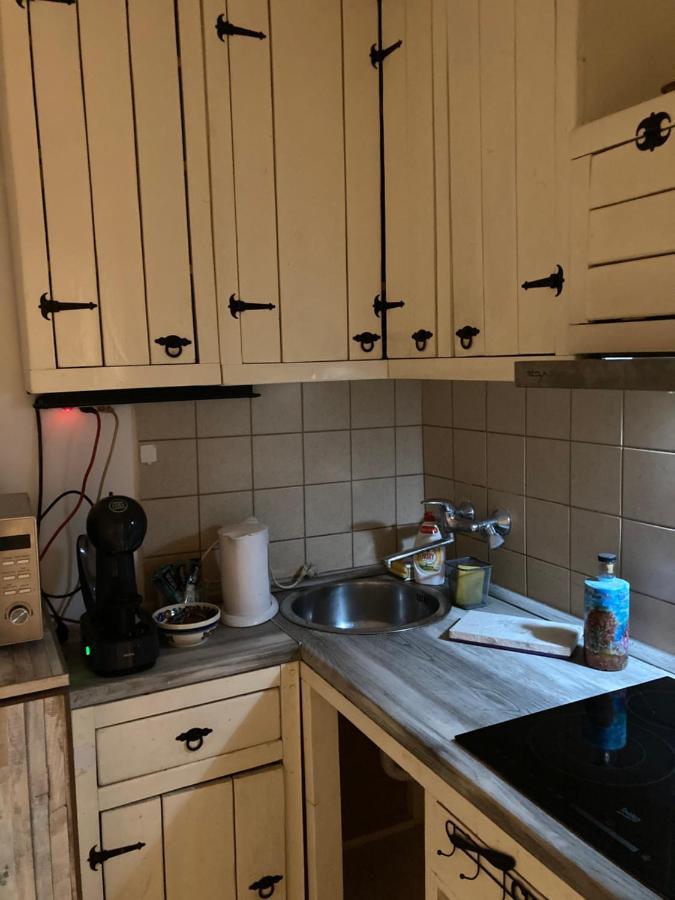 Apartman Tilia Belgrado Esterno foto